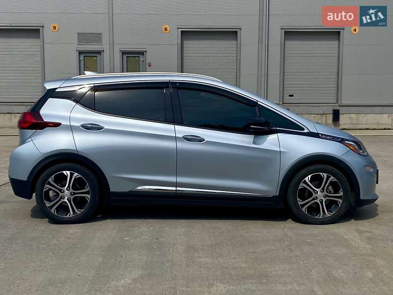 Хетчбек Chevrolet Bolt EV 2017 в Києві