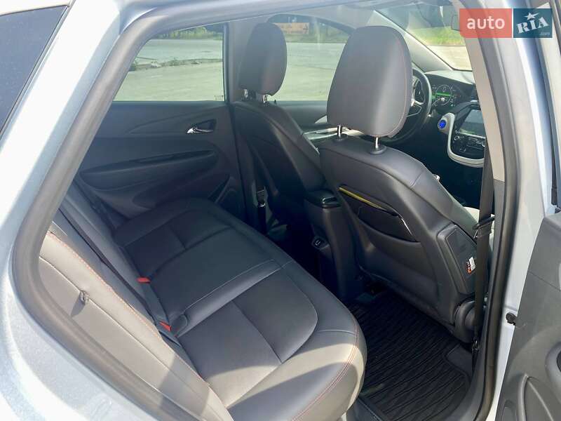 Хетчбек Chevrolet Bolt EV 2017 в Києві