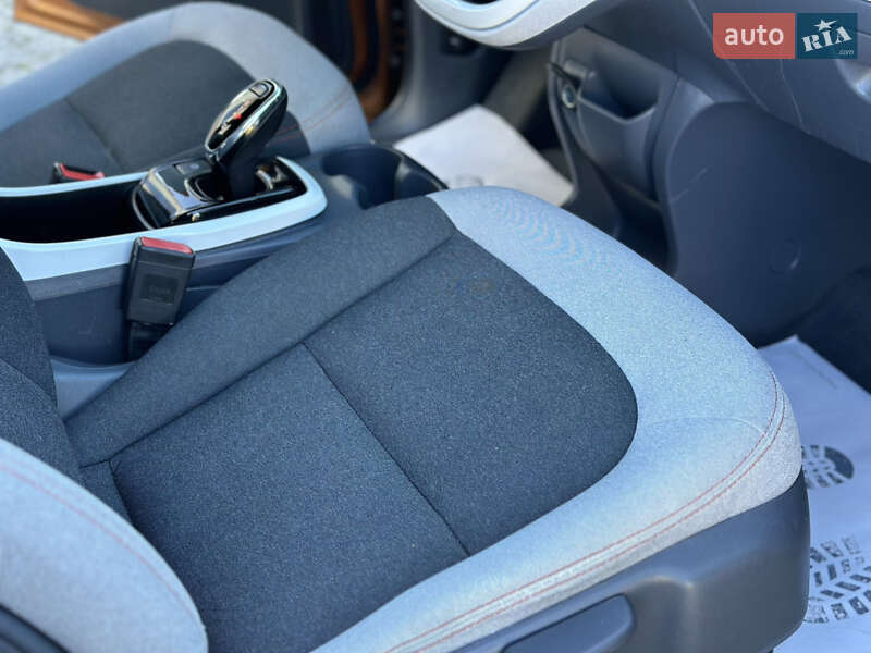 Хетчбек Chevrolet Bolt EV 2017 в Трускавці