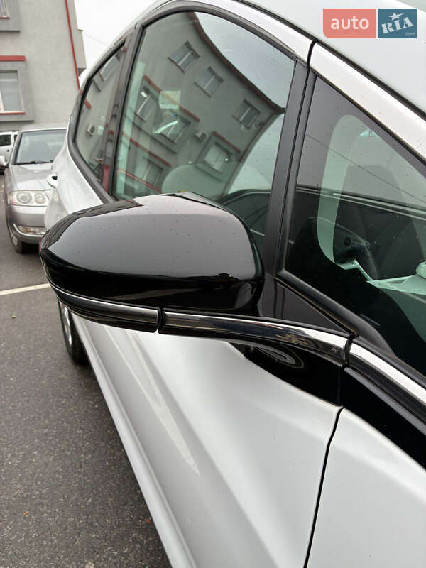 Хетчбек Chevrolet Bolt EV 2020 в Львові