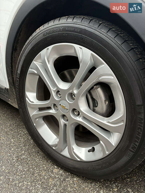 Хетчбек Chevrolet Bolt EV 2020 в Львові