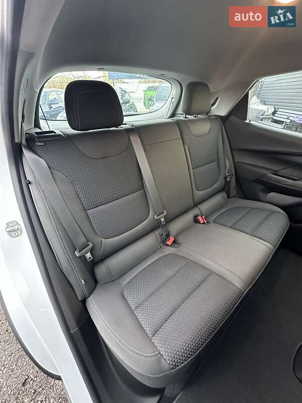 Хэтчбек Chevrolet Bolt EV 2022 в Белогородке фото 27 Хэтчбек Chevrolet Bolt EV 2022 в Белогородке