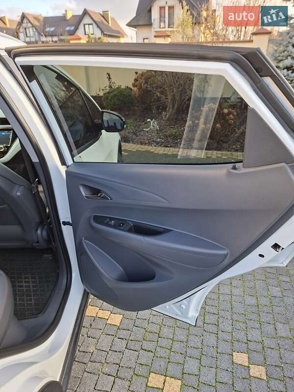 Хетчбек Chevrolet Bolt EV 2017 в Львові