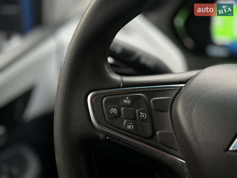 Хэтчбек Chevrolet Bolt EV 2017 в Виннице