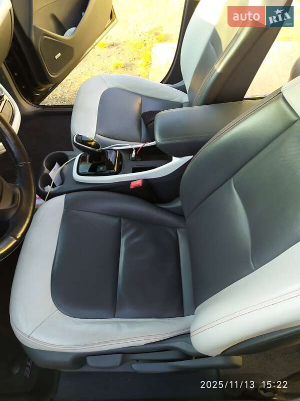 Хетчбек Chevrolet Bolt EV 2018 в Костопілі
