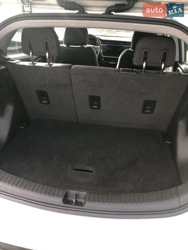 Хетчбек Chevrolet Bolt EV 2023 в Козятині