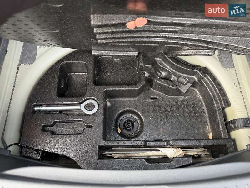 Хетчбек Chevrolet Bolt EV 2017 в Полтаві