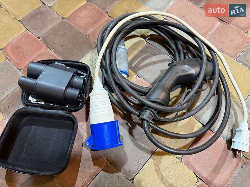 Хетчбек Chevrolet Bolt EV 2017 в Полтаві