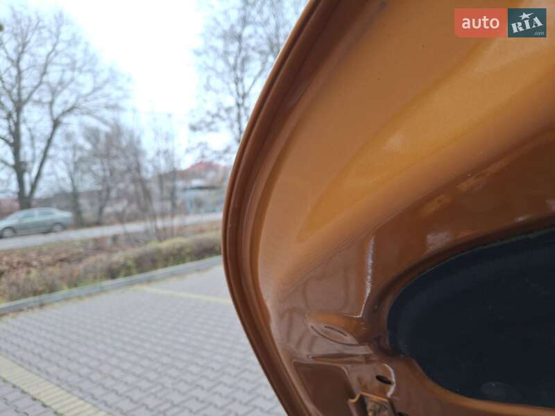 Хетчбек Chevrolet Bolt EV 2016 в Миргороді