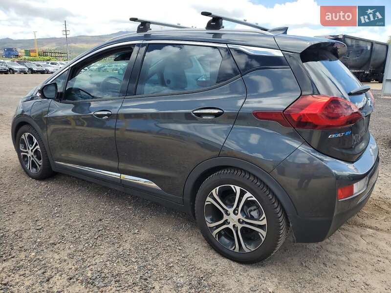 Хэтчбек Chevrolet Bolt EV 2022 в Виннице
