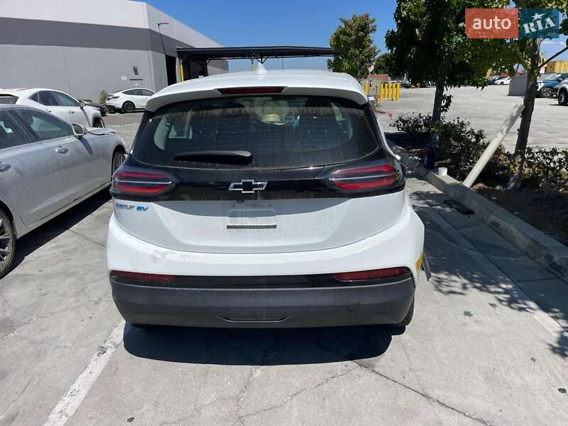 Хэтчбек Chevrolet Bolt EV 2022 в Ирпене