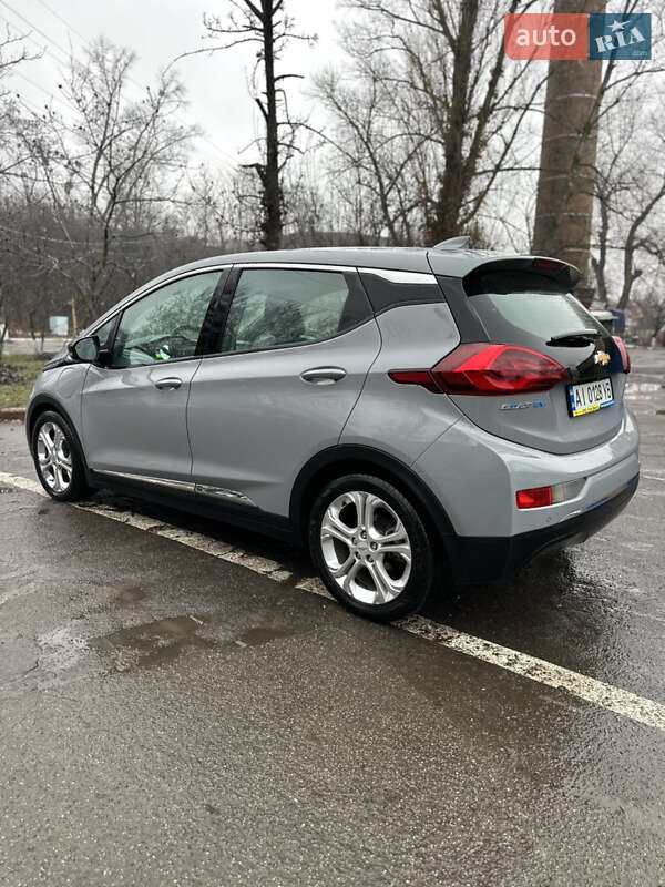 Хетчбек Chevrolet Bolt EV 2020 в Києві