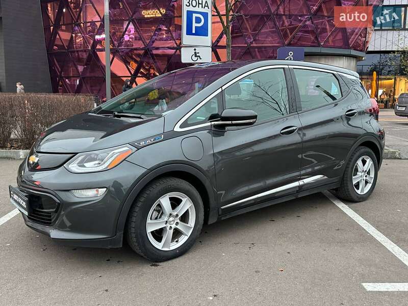 Хэтчбек Chevrolet Bolt EV 2017 в Киеве фото 4 Хэтчбек Chevrolet Bolt EV 2017 в Киеве