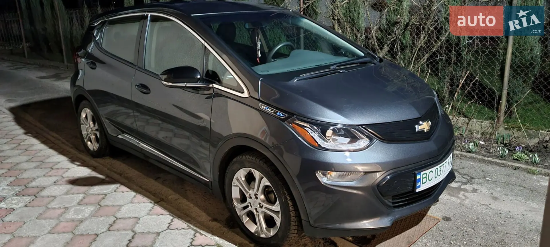2021 Chevrolet Bolt EUV - фото 1
