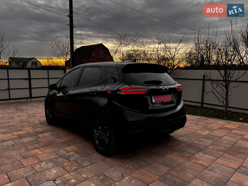 Хетчбек Chevrolet Bolt EV 2023 в Хмельницькому фото 13 Хетчбек Chevrolet Bolt EV 2023 в Хмельницькому