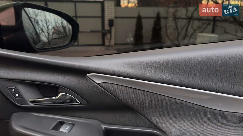 Хетчбек Chevrolet Bolt EV 2023 в Хмельницькому фото 28 Хетчбек Chevrolet Bolt EV 2023 в Хмельницькому