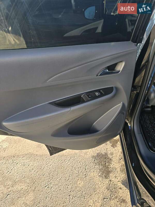 Хетчбек Chevrolet Bolt EV 2020 в Вінниці