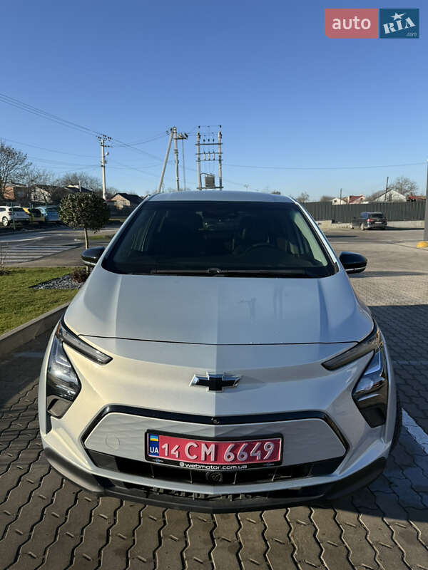 Хэтчбек Chevrolet Bolt EV 2022 в Львове фото 26 Хэтчбек Chevrolet Bolt EV 2022 в Львове