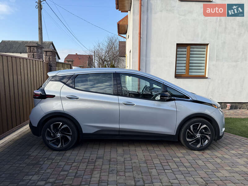 Хетчбек Chevrolet Bolt EV 2023 в Луцьку