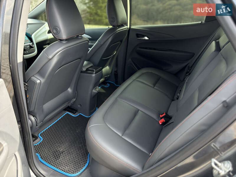 Хэтчбек Chevrolet Bolt EV 2020 в Житомире