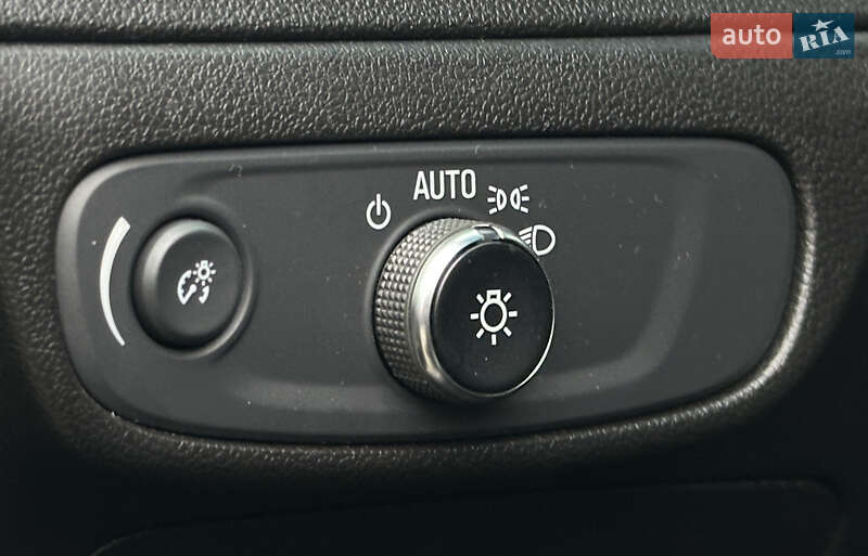 Хетчбек Chevrolet Bolt EV 2022 в Стрию