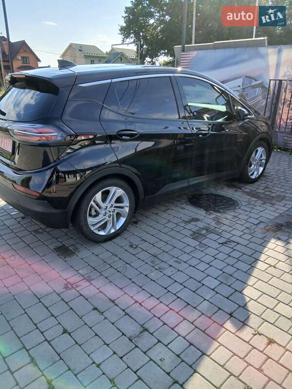 Хэтчбек Chevrolet Bolt EV 2022 в Ивано-Франковске