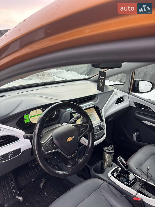 Хетчбек Chevrolet Bolt EV 2017 в Софіївській Борщагівці