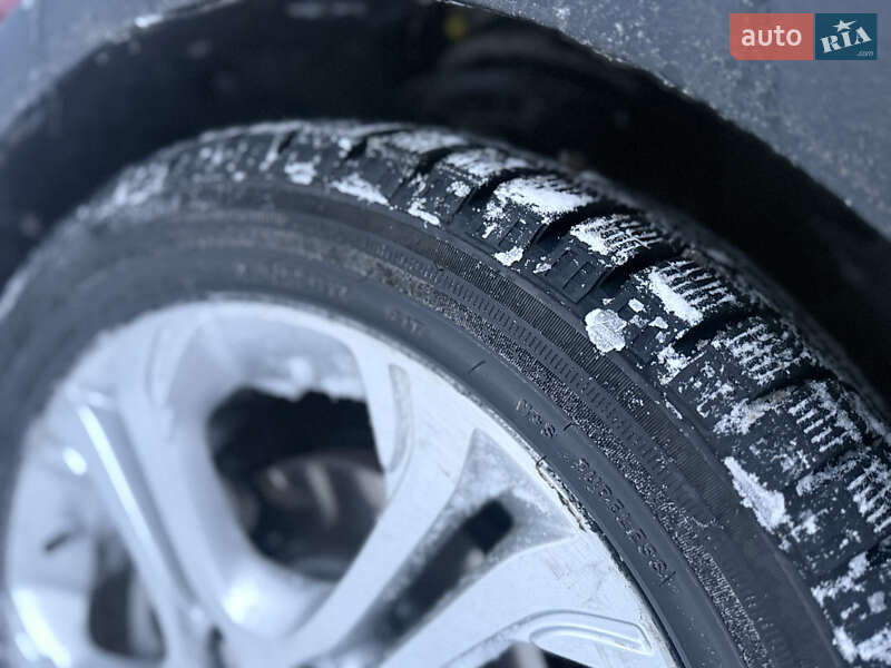 Хэтчбек Chevrolet Bolt EV 2020 в Дрогобыче