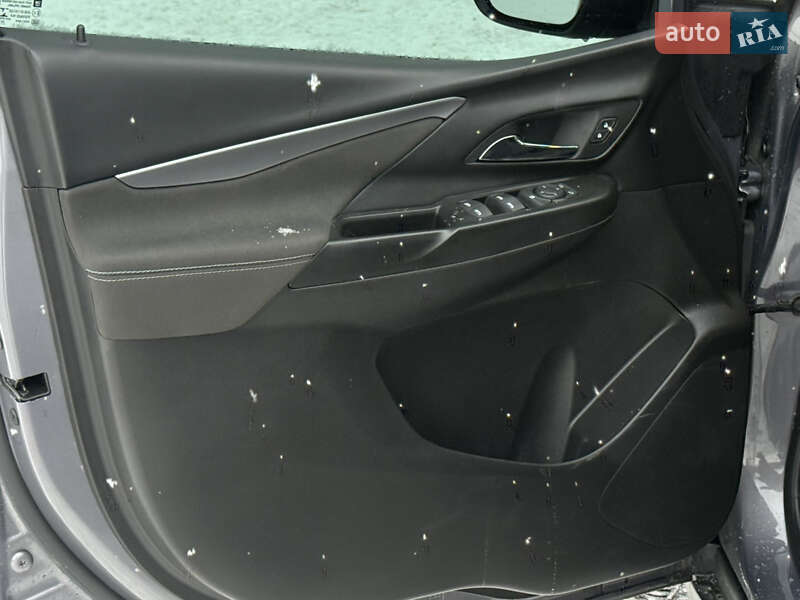 Хэтчбек Chevrolet Bolt EV 2022 в Запорожье