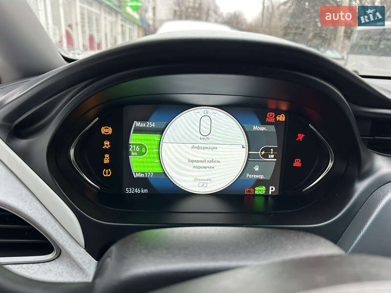 Хэтчбек Chevrolet Bolt EV 2018 в Днепре фото 27 Хэтчбек Chevrolet Bolt EV 2018 в Днепре