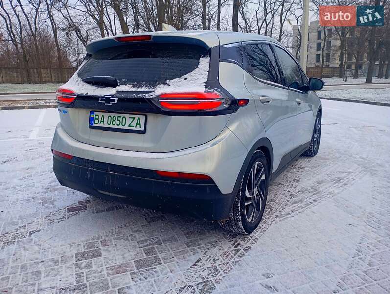 Хэтчбек Chevrolet Bolt EV 2022 в Кропивницком фото 5 Хэтчбек Chevrolet Bolt EV 2022 в Кропивницком