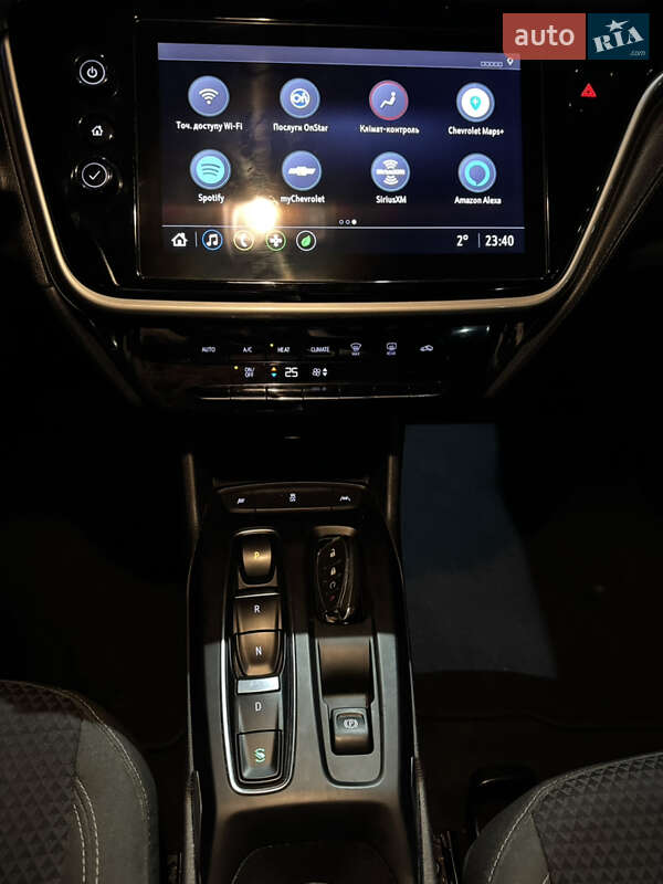 Хэтчбек Chevrolet Bolt EV 2022 в Киеве