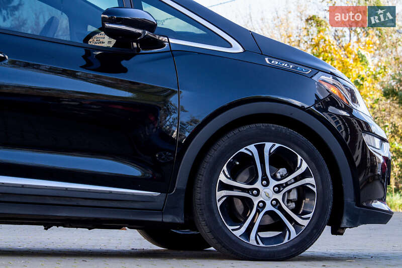 Хэтчбек Chevrolet Bolt EV 2020 в Львове