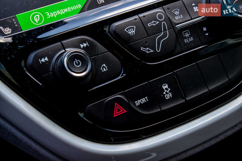 Хэтчбек Chevrolet Bolt EV 2020 в Львове