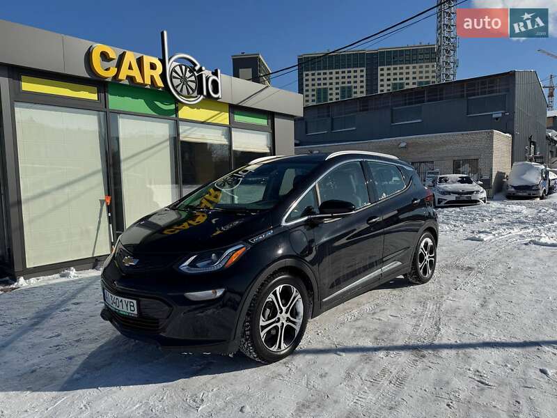 Хэтчбек Chevrolet Bolt EV 2020 в Киеве