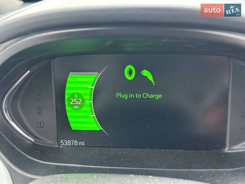 Хэтчбек Chevrolet Bolt EV 2021 в Луцке фото 13 Хэтчбек Chevrolet Bolt EV 2021 в Луцке