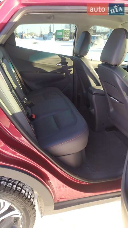 Хэтчбек Chevrolet Bolt EV 2020 в Вараше