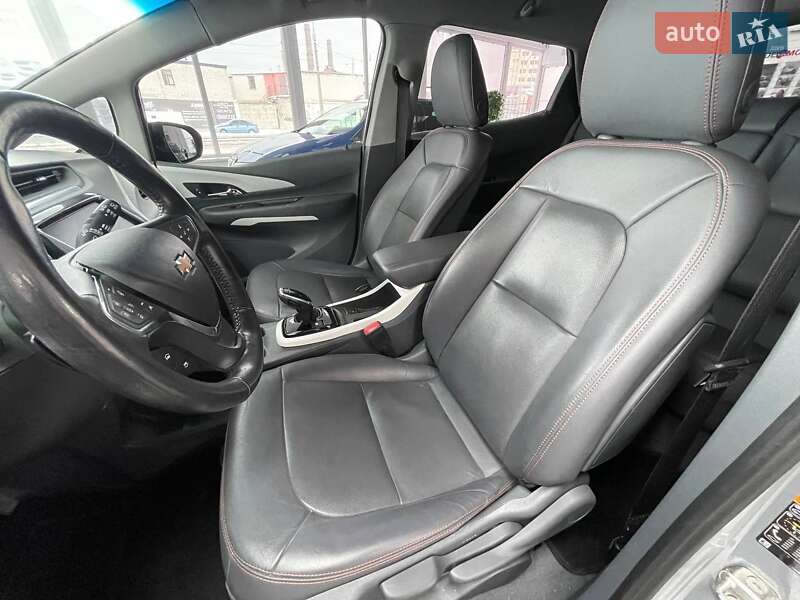 Хэтчбек Chevrolet Bolt EV 2019 в Киеве