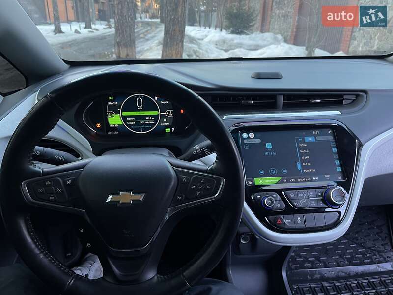 Хэтчбек Chevrolet Bolt EV 2016 в Киеве