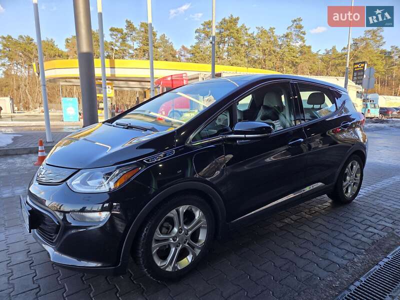 Хэтчбек Chevrolet Bolt EV 2021 в Киеве фото 10 Хэтчбек Chevrolet Bolt EV 2021 в Киеве