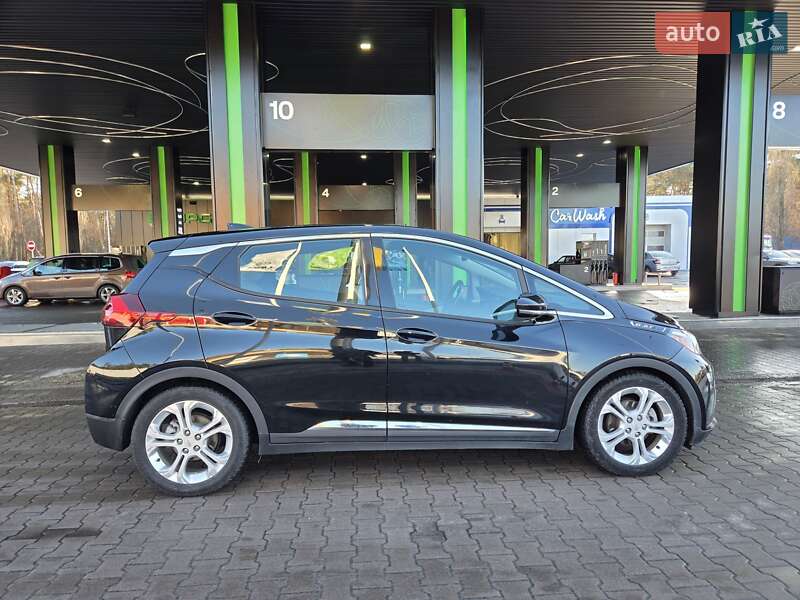 Хэтчбек Chevrolet Bolt EV 2021 в Киеве фото 5 Хэтчбек Chevrolet Bolt EV 2021 в Киеве