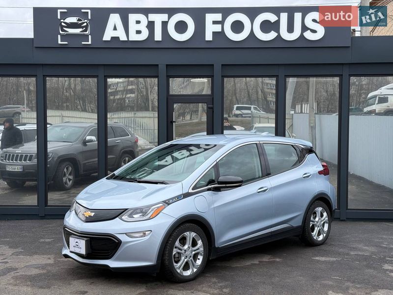 Хэтчбек Chevrolet Bolt EV 2017 в Киеве