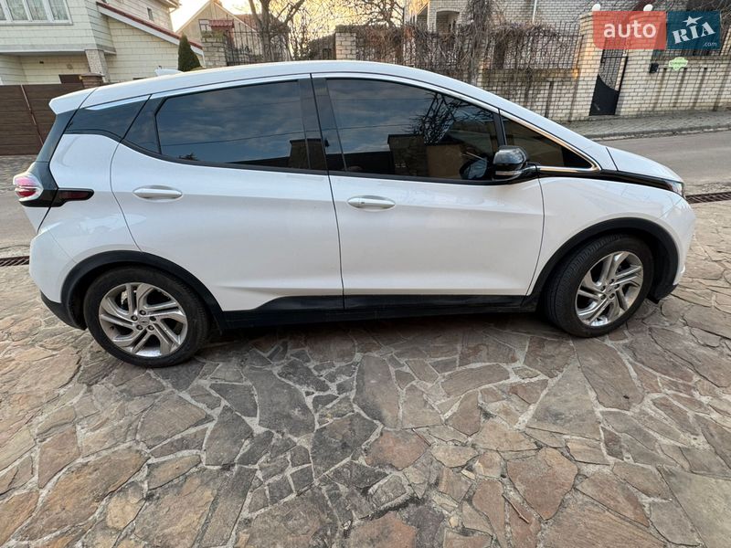 Хэтчбек Chevrolet Bolt EV 2021 в Одессе