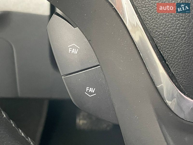 Хэтчбек Chevrolet Bolt EV 2019 в Киеве