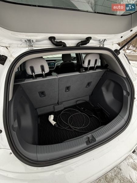 Хэтчбек Chevrolet Bolt EV 2018 в Белогородке