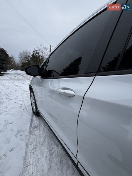 Хэтчбек Chevrolet Bolt EV 2018 в Белогородке