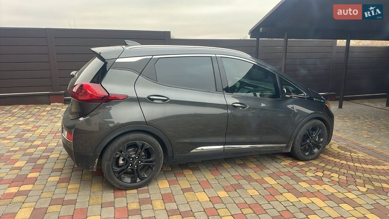 Хэтчбек Chevrolet Bolt EV 2020 в Луцке