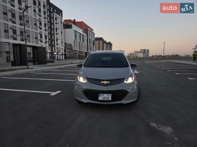 Хетчбек Chevrolet Bolt EV 2019 в Рівному