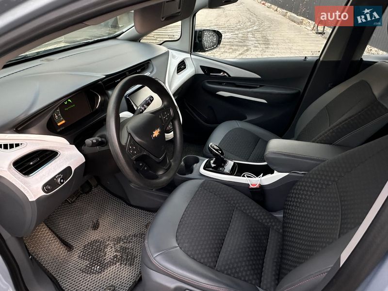 Хэтчбек Chevrolet Bolt EV 2017 в Ужгороде