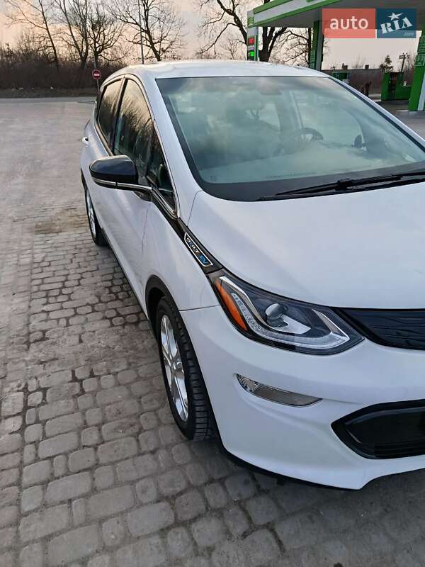 Хэтчбек Chevrolet Bolt EV 2020 в Золочеве